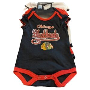 CHICAGO BLACKHAWKS NHL Set of 3 Short Sleeve Bodysuits Baby Size 3-6 Months NEW